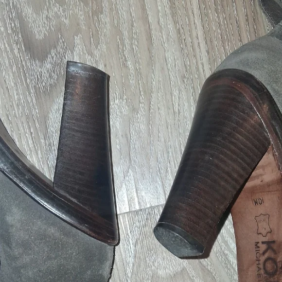 Suede Fold-Over Mid-Calf Heeled Boots - Gray - Picture 5 of 5